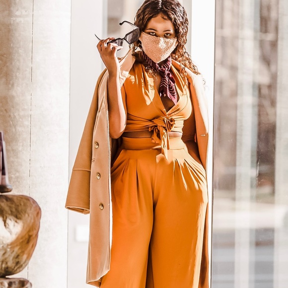 Golden Longline Coat - Picture 6 of 8